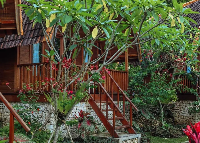 Maison d'hôtes The Tukad Gepuh And Resto Tanglad